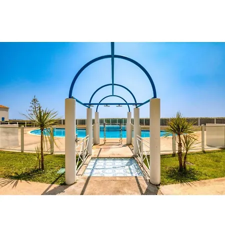 Petite Maison Dans Avec Piscine Et Acces Direct A La Nyaraló