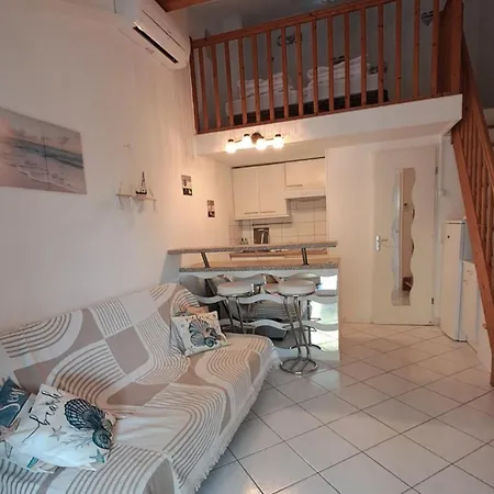 Petite Maison Dans Avec Piscine Et Acces Direct A La Nyaraló *