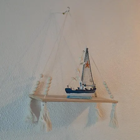 Petite Maison Dans Avec Piscine Et Acces Direct A La Nyaraló Frontignan