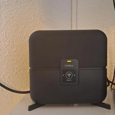 Petite Maison Dans Avec Piscine Et Acces Direct A La Nyaraló *