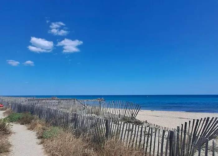 Tatil Evi Petite Maison Dans Avec Piscine Et Acces Direct A La